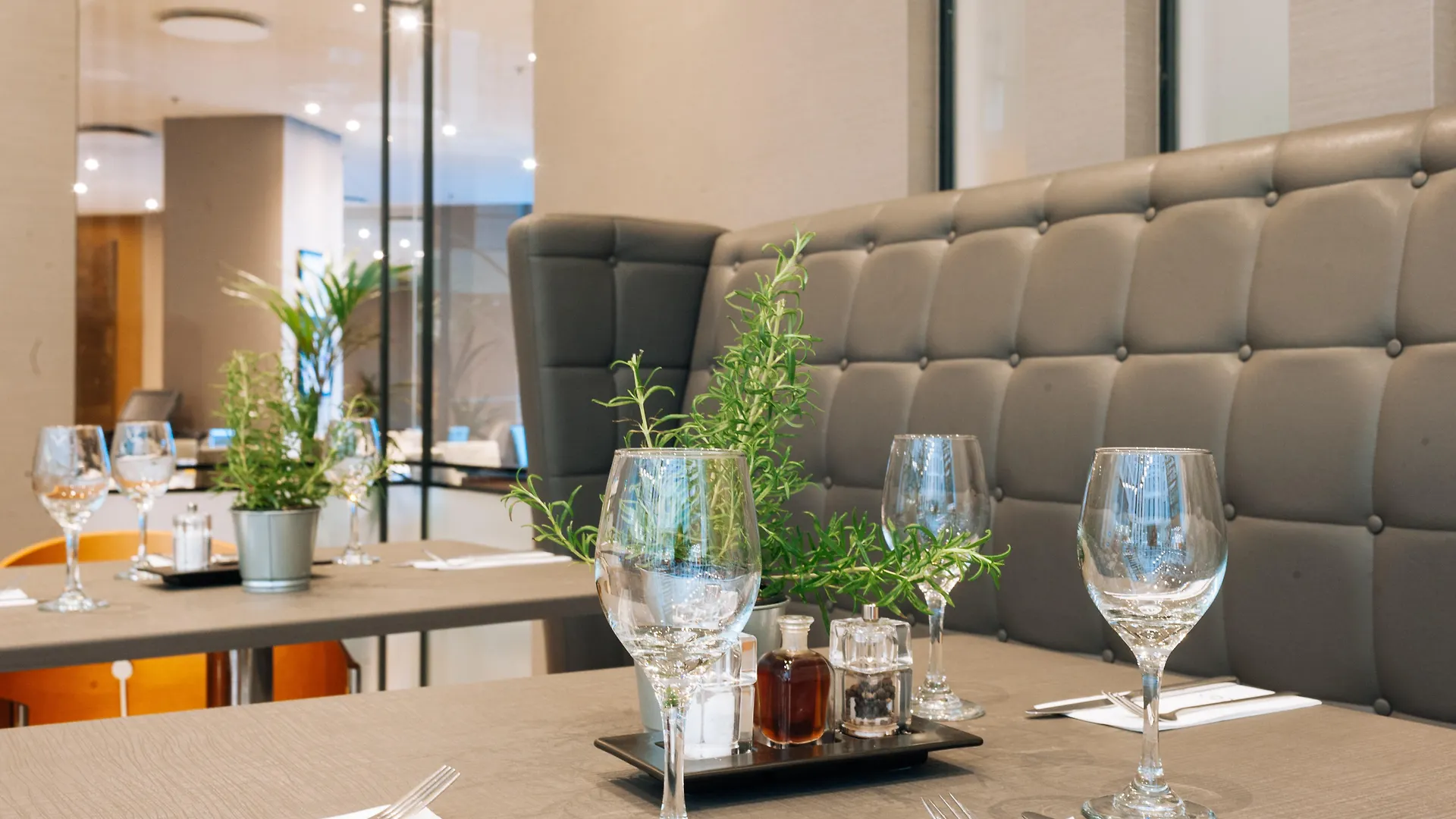 Hotel Sofitel London Gatwick Horley 4*,